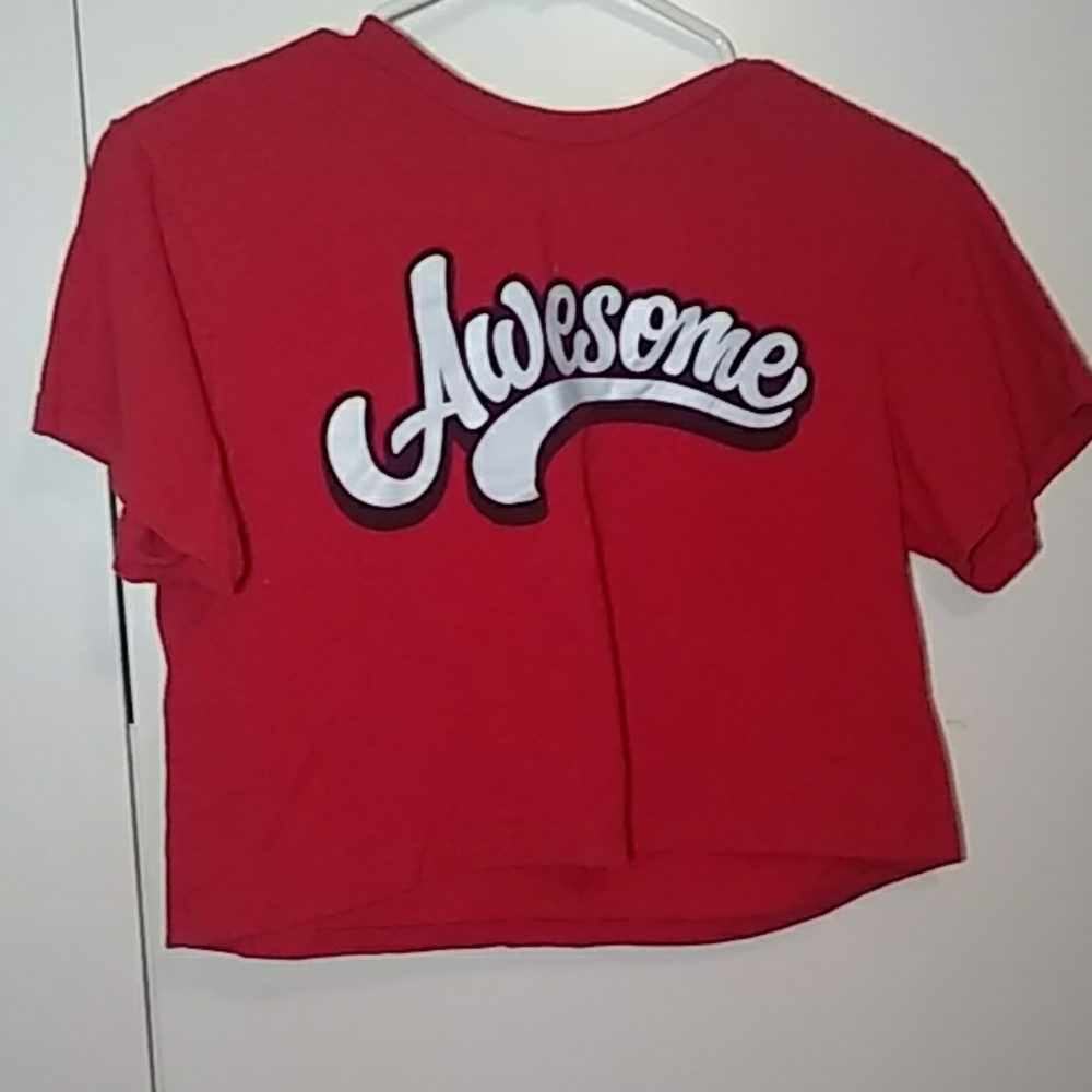 2 crop tops - Picture 3 of 3